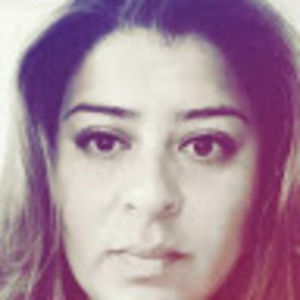 Meet your Posher, Alejandra